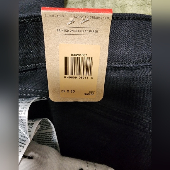 ✨️NWT✨️ Levi's Black 311 Skinny Shaping Skinny Jeans, Size 29 x 30 - Picture 5 of 7